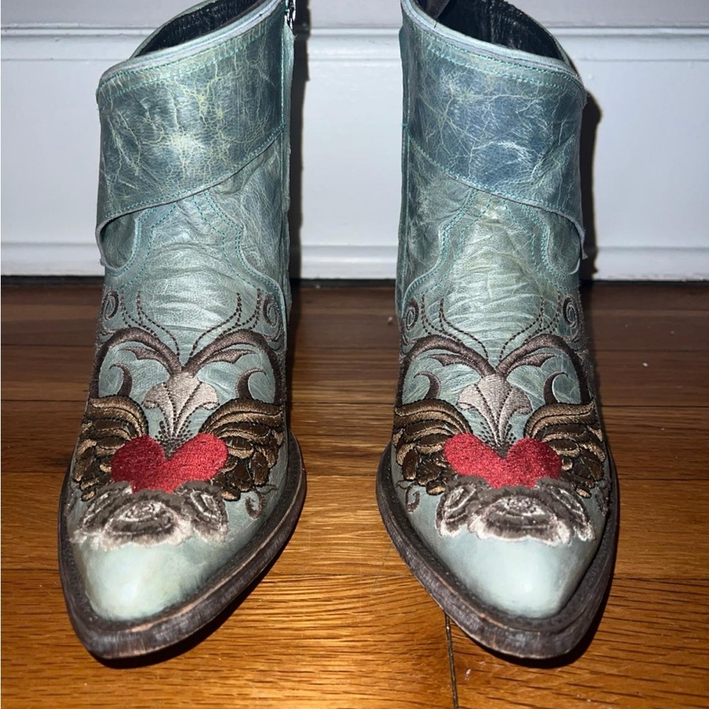 Old Gringo Blue and Red Embroidered Ankle Boots Size 7.5